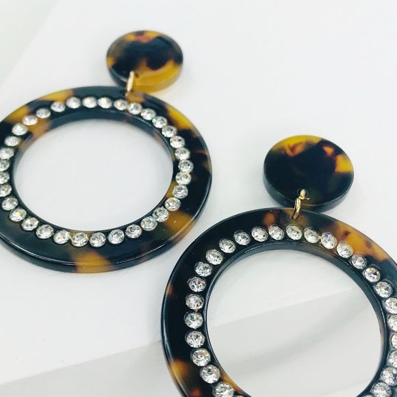 Tortoise Crystal Drop Hoop Earrings - Picture 6 of 8